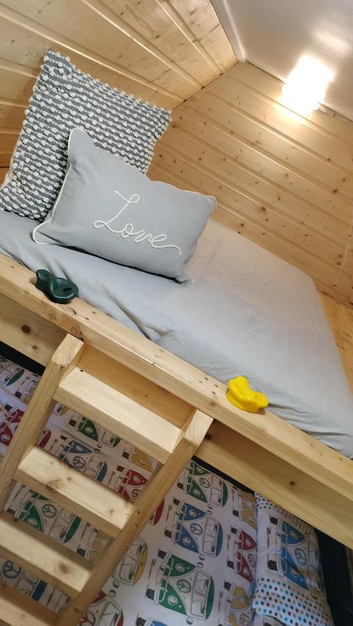 Carrowmena School House & Glamping Ξενοδοχείο Limavady Εξωτερικό φωτογραφία